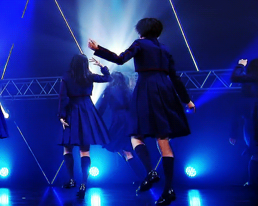 kawausotechico-caro:  170927 MTV VMAJ 欅坂46 エキセントリック 平手友梨奈