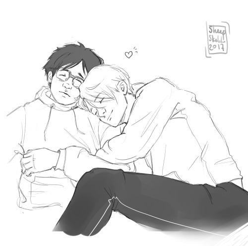 victuri-onice: sheepskeleton: soft Victuuri sketches THE SOFTEST