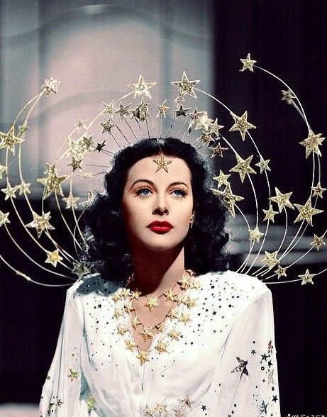 gatabella:Hedy Lamarr, Ziegfeld Girl, 1941All hail our lady of WiFi and Bluetooth