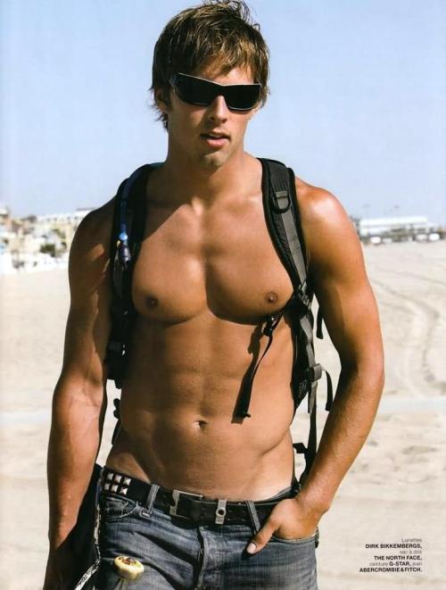 mansexfashion:  Man+Sex=Fashion Enjoy on Facebook https://www.facebook.com/ManSexFashion http://mansexfashion.tumblr.com 