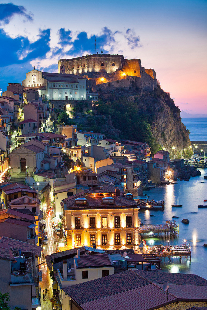 heygingergirl:   Scilla, Reggio Calabria | Italy (by SalvadoriArte)   omg…please