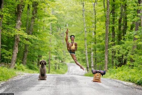 astonishingjack:tepitome:Ballet Dancers in random situations by Jordan Matterptrnsnt