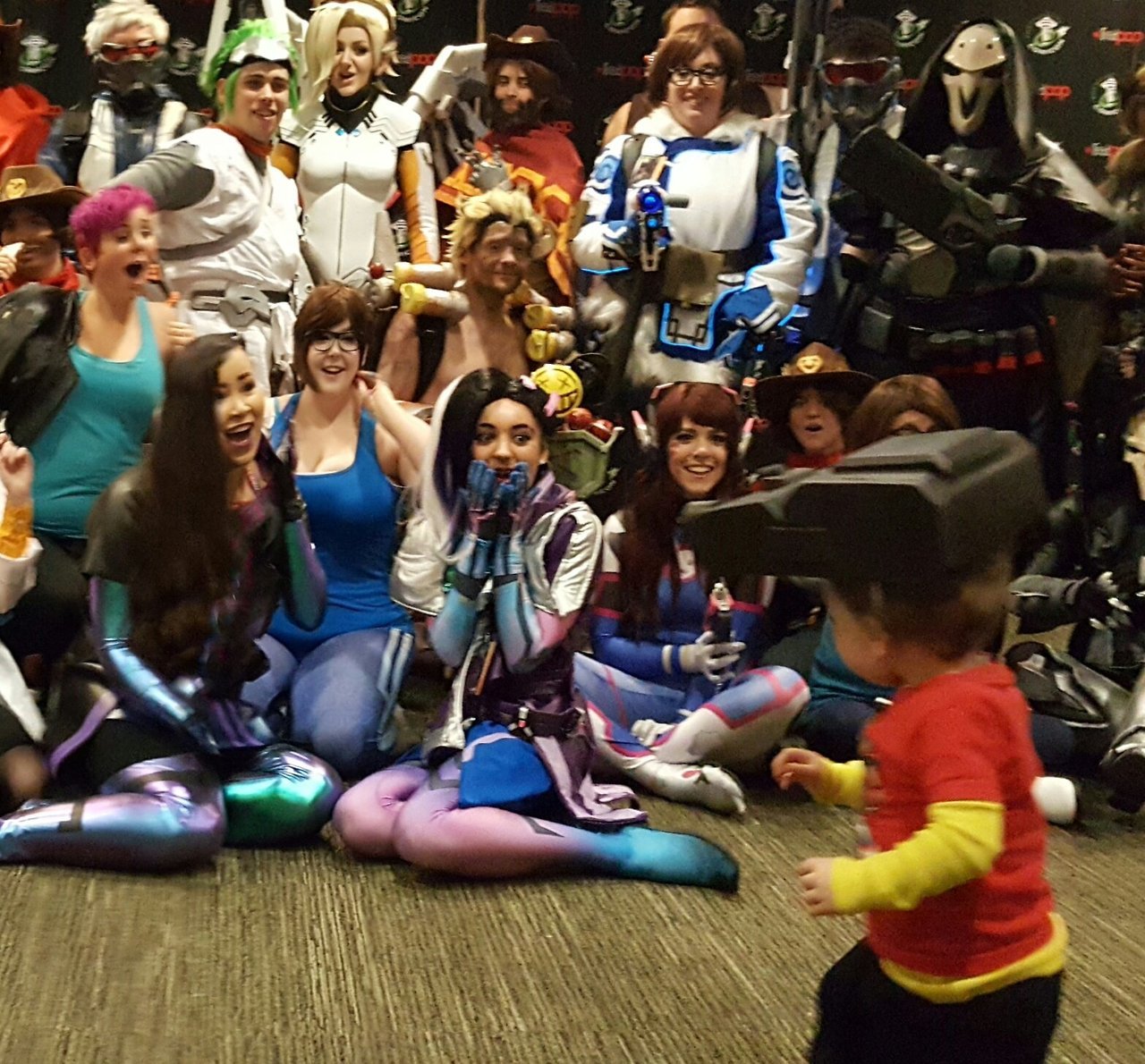 bloody-adorable: This picture captured everyone’s reaction to the most adorable