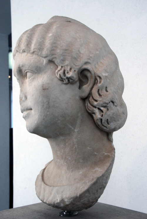 Empress Tranquillina (?), wife of emperor Gordian III. From Poggio Sommavilla. C. 250 AD. Marble. Mu