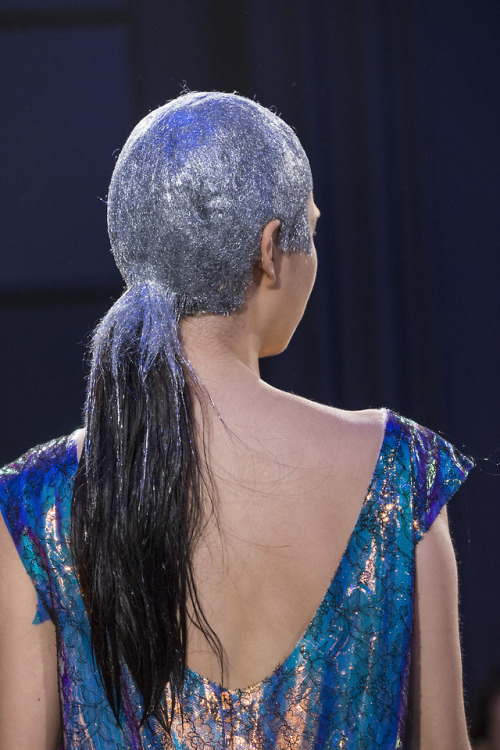 black-is-no-colour:Maison Margiela Artisanal by John Galliano, Spring 2018 show; Look 17, Estelle Ch