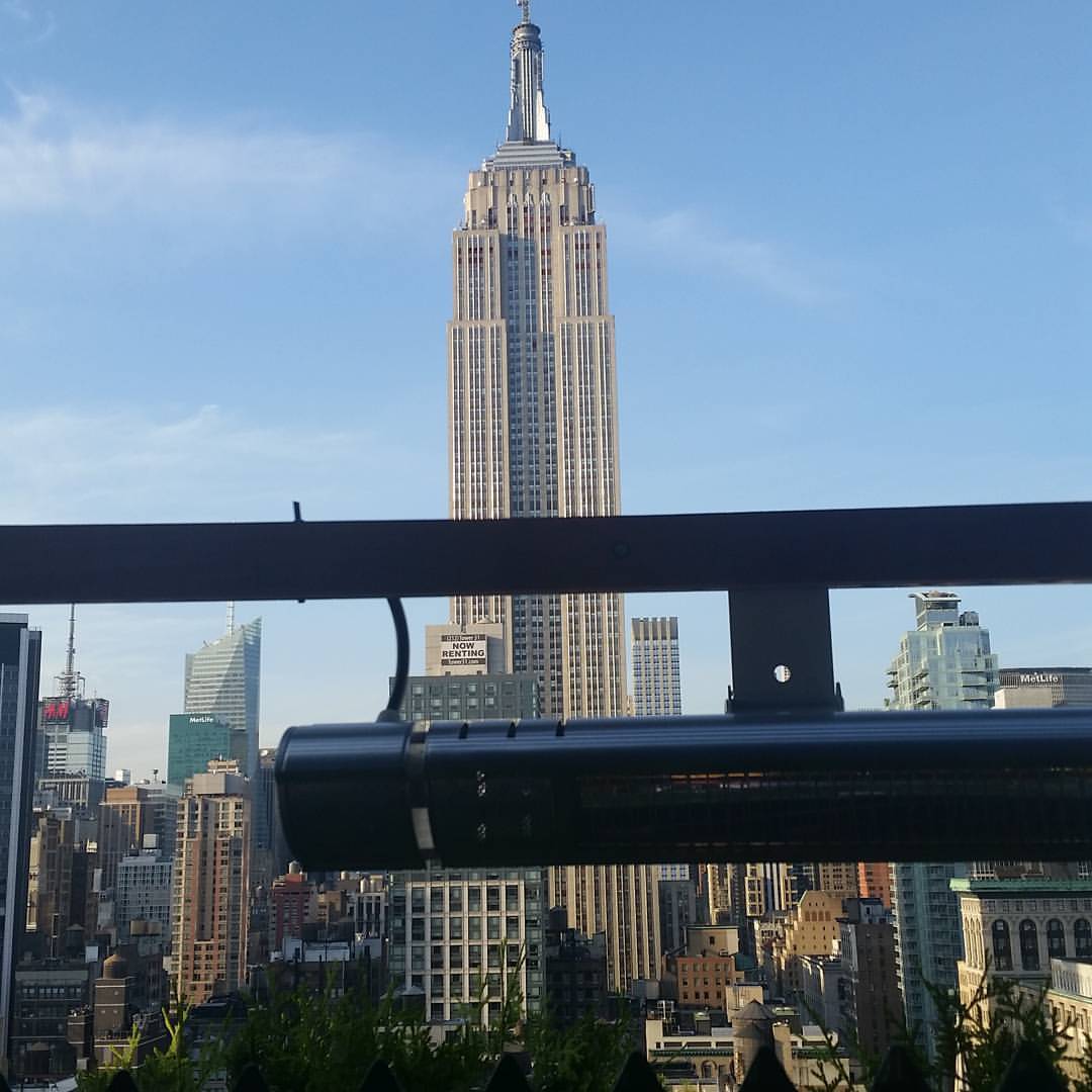 Rooftop Bar at 230 Fifth Ave. #NYC - Bee In Your Bonnet