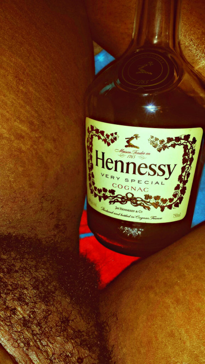 ibrusewayne:  Hennessy