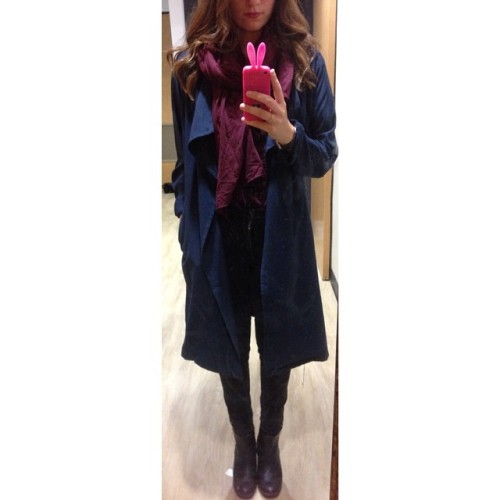 Ready for fall season #coat #scarves #fall #fashion #boots #readyforfall