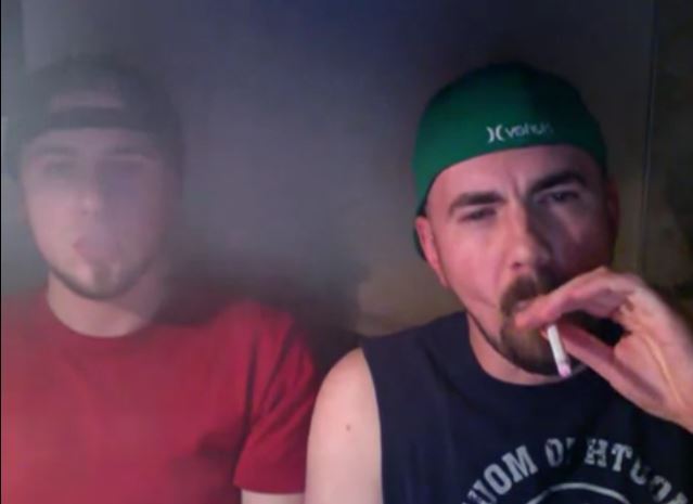 readyrednecks:  http://www.menwithcams.tumblr.com/ - self Nudeshttp://www.amateurhunks.tumblr.com/