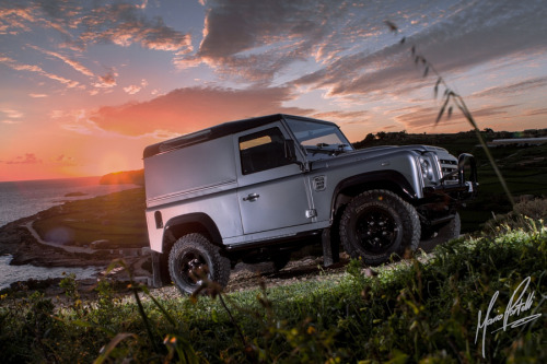 exploreby4x4: Land-R by MarioPortelli - ift.tt/1yYBKNK