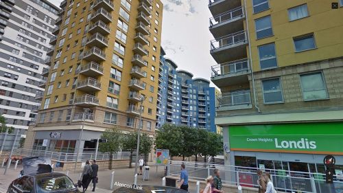 streetview-snapshots: Crown Heights from Alencon Link, Basingstoke