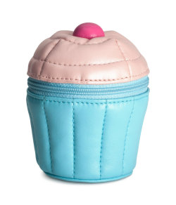 pastel-cheap:  Pastel Cupcake Purse.95