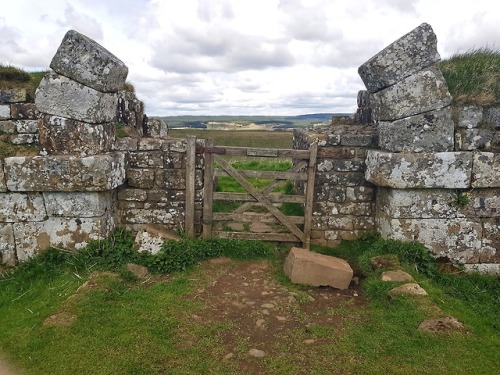 Milecastle 37, Housesteads Roman Fort, Hadrian&rsquo;s Wall, Northumberland, 13.5.18.