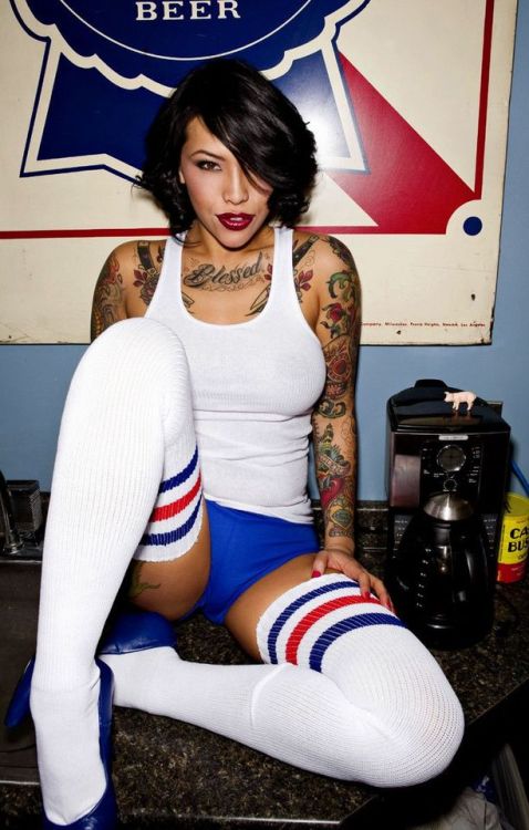 cuties-in-socks:  Babe in Socks