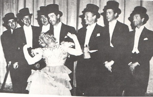 toska91:  Gene Kelly in drag!!!