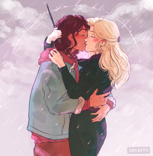 drabsyo:what if we both loved kissing in the rain? 