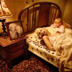 redbeardeddragon:  missmarkie:  cloudyskiesandcatharsis:  Photographer Joshua Hoffine skillfully recreates childhood nightmares into visual reality  Holy shit these are awesome  The blocks that say “daddy no” with the monster under the bed one :(