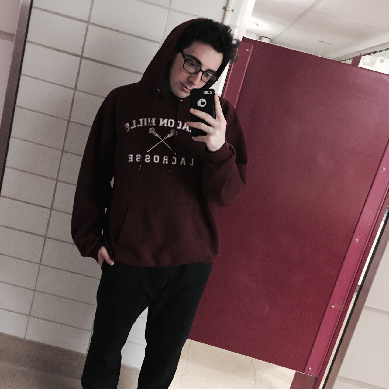 kuchoma:College bathroom looks