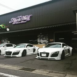 daecsays:  LIBERTY WALK自由に歩く★★★ LB★WORKS AUDI JAPAN LIBERTY WALK KATO’S CUSTOM 2CAR by libertywalkkato http://ift.tt/1SzaS5h