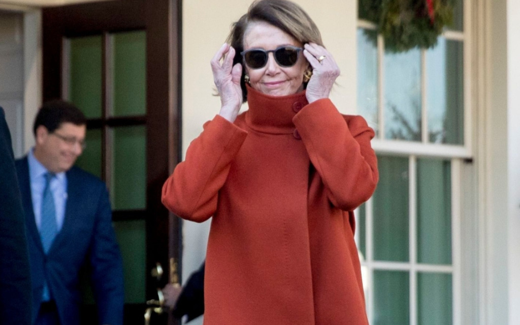 Booker's Blog at JoAnne Artman Gallery — Nancy Pelosi and the Art of Fashion