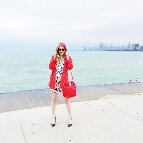 Gorgeous () day in #Chicago today! A sneak peek of an upcoming blog post with @shopstagestores - how