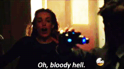 jemmasmmns:  Jemma Simmons in every episode: Agents of S.H.I.E.L.D. 1.13 “T.R.A.C.K.S.”