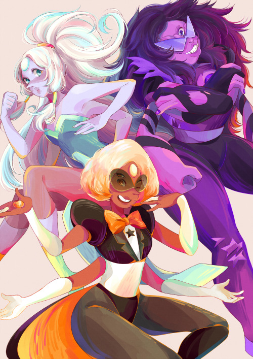 sumimimimi:  FUSIONS! YAY! I’m generally not good at drawing arms and hands but they just literally got so many of them…. It’s killing me ;P  