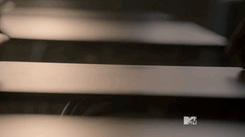 brittanykatie:  I just want to write forever about that little finger twitch. I swear