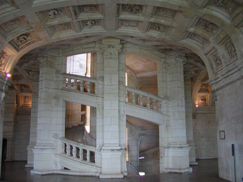 lost-in-centuries-long-gone:Double Helix stair case Chateau de Chambord by J’Adoretotravel on Flickr.