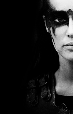 your fight is not over :  Yu no gonplei ste odon
Lexa fought in many battles and with many warriors and died in such a 