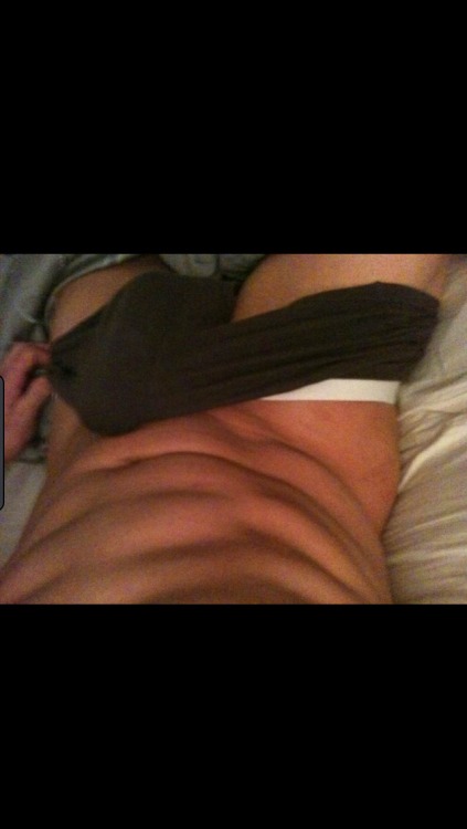 voyboi:  Hottie Marine from Maine