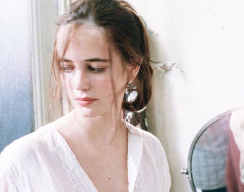 whsprrr: Eva Green in “The Dreamers”