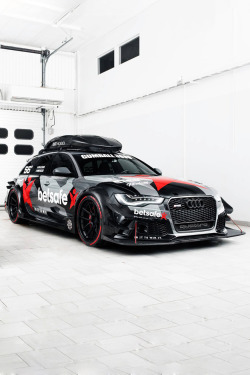 avenuesofinspiration:  RS 6 DTM | Photographer © | AOI  