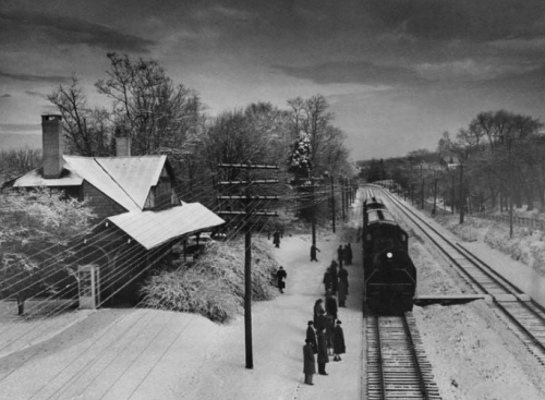 Ruxton Station, Maryland,1956. Photo by Robert Kniesche.