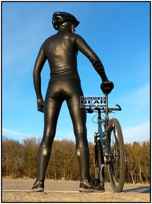 darkbikergear: Sunny cold day - perfect for a bicycle ride in shiny neoprene gear…