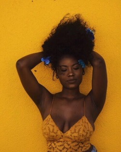 idyllic-paraphernalia:  melanin 💛 