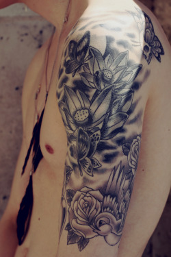 novocaine-rhapsody:  letliveintheend: band/tattoo blog †