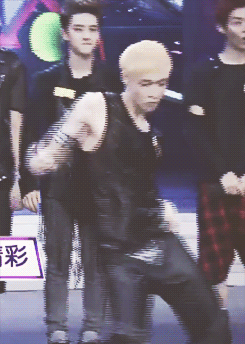 yoongiddy:  Lay’s hip don’t lie 