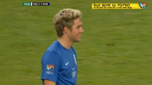 umthatsliam:Niall coming on as a sub