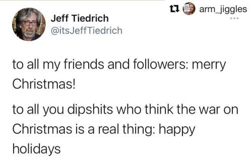 #Repost @arm_jiggles ・・・ Merry Christmas to everyone celebrating. ❤️ #fucktrumptho #fucktrumpsupport