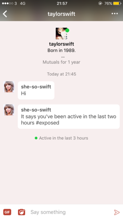 she-so-swift: she-so-swift: For those of you wondering where I’m seeing that she was online, i