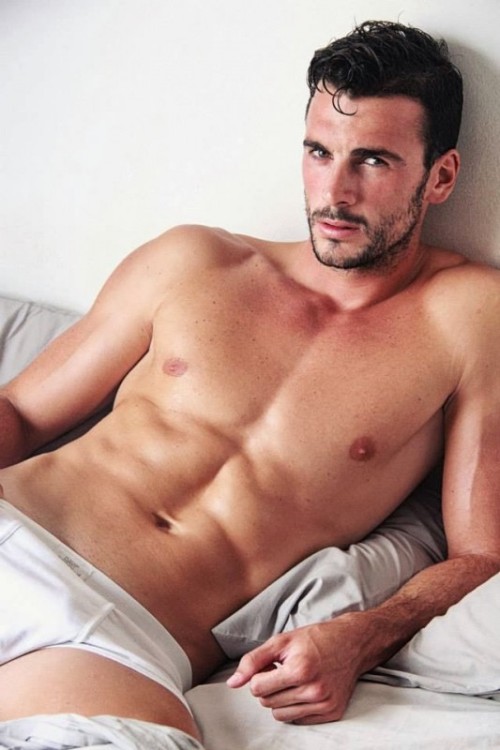 poloscap:  Daniel Tarazaga by Rafa G. Catalá  