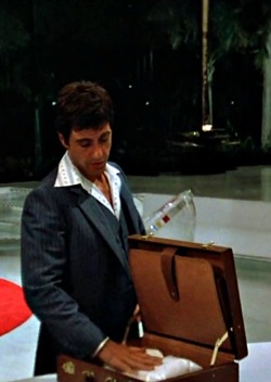 insanity-and-vanity:  Scarface (1983)  One of my all time favorite movies.