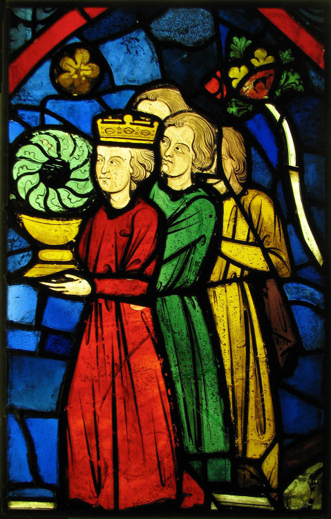 theancientwayoflife:~King Louis IX Carrying the Crown of Thorns.Date: ca. 1245–48Geography: Made in 