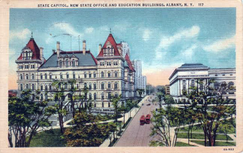 gladyourenothere:“7/11/37 Hello Babe Greetings from Albany NY Herman”Postmarked 1937 Herman was a succinct man…