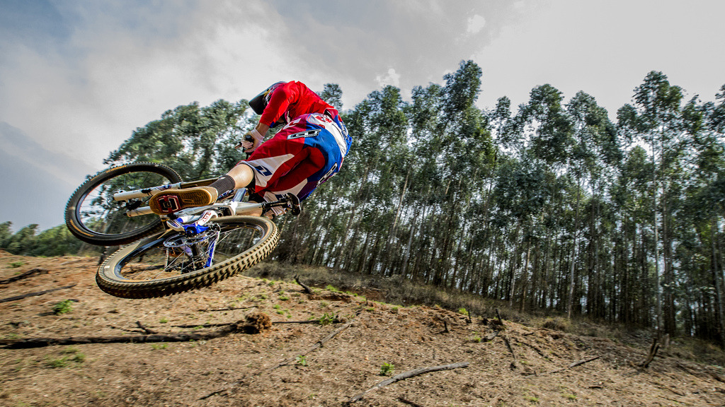 zunellbikes:  gee atherton v2 (by phunkt.com™) 