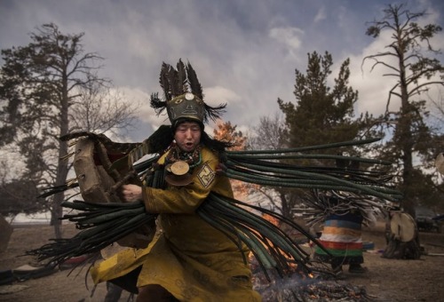 moryen:Mongolia’s shamanic ritualsBanned for 70 years under communist rule, the ancient practice of 