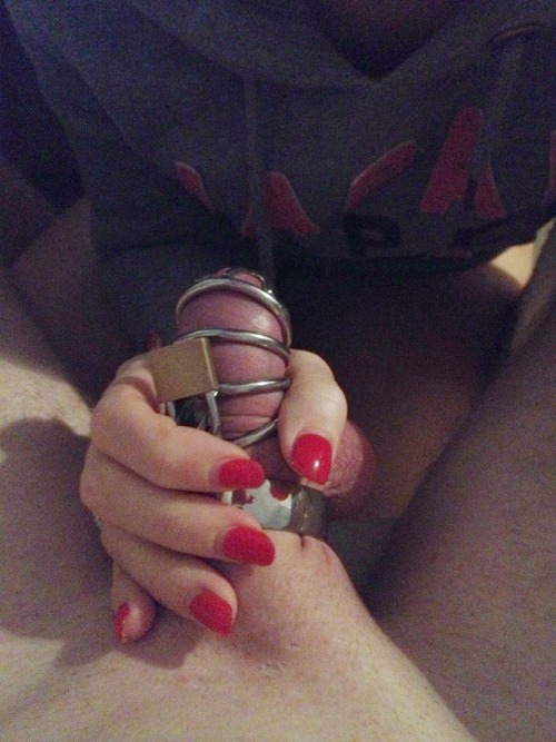 chastityandgenderbendingfun: blogcfnmboyblr: It’s so loving that she painted her nails for the tease! 
