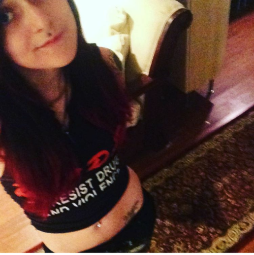 ashley-slut-resort-girl: transparentpastaneckland: ddlgmastersworld: dumbsltsxpose7: dumbsltsxpose6: