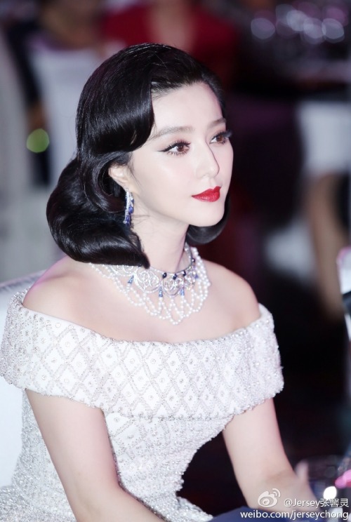 dailyactress:Fan Bingbing at Harper’s Bazaar China Charity Gala 2014
